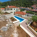Villa Kogo
