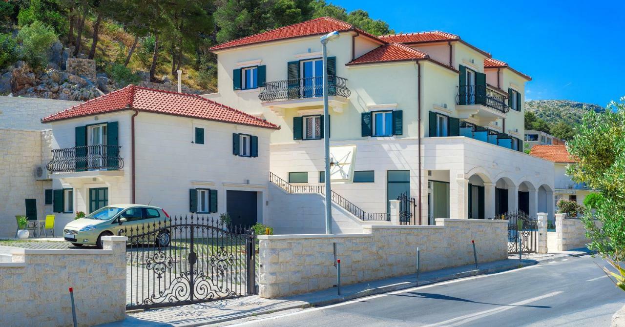 Kogo Hvar Town